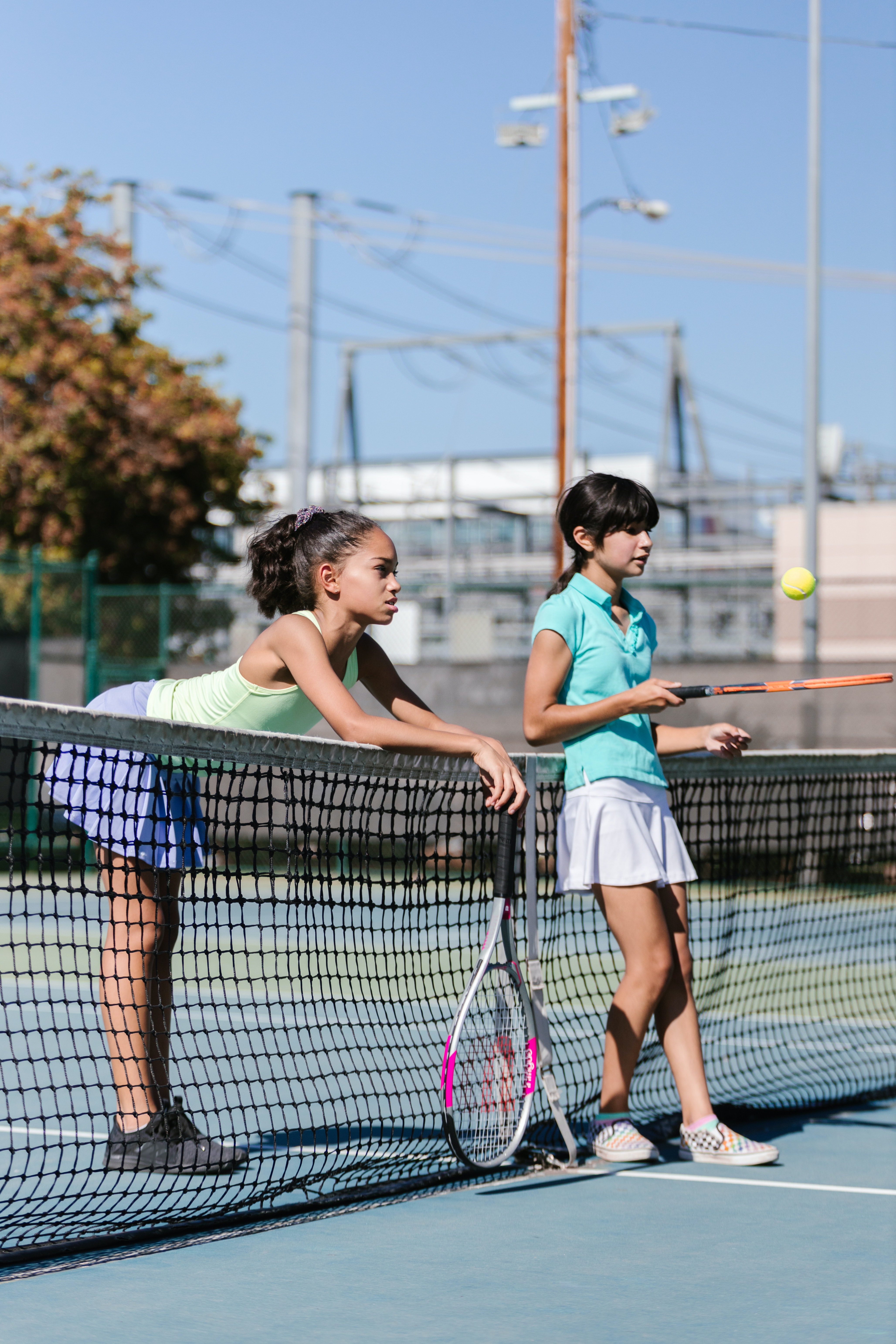Your monthly program registration includes:
– a new tennis racquet to keep
– a Winner club towel